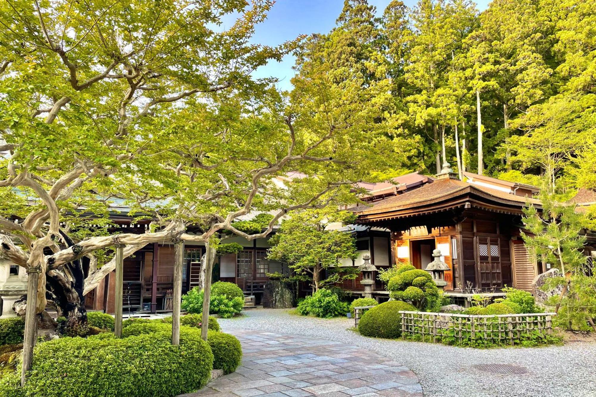 فندق Koyasan Shukubo Fugenin المظهر الخارجي الصورة